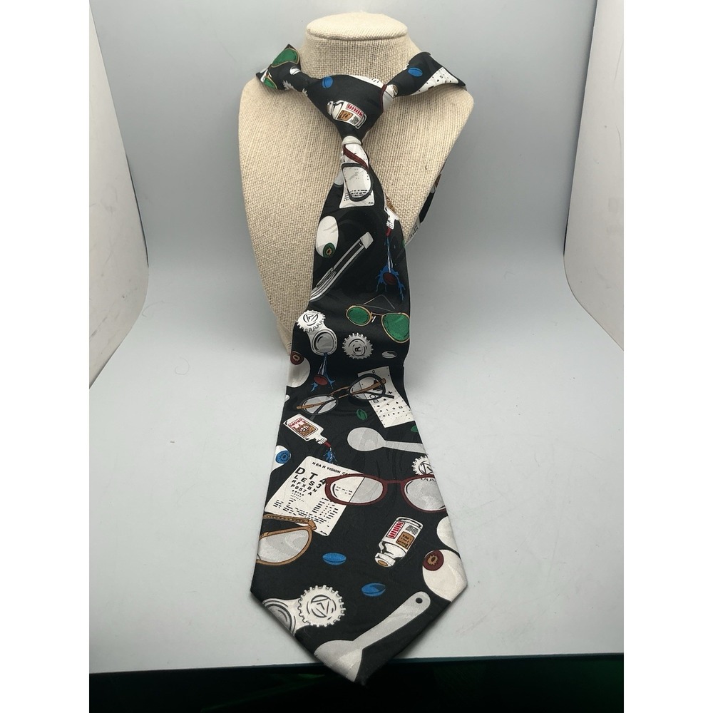 Steven Thomas, Optometrist/Ophthalmologist Men's Eye Exam Novelty‎ 57" Neck Tie